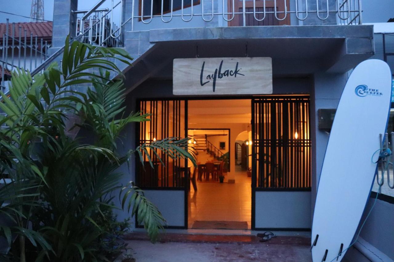 Хостел Layback Boutique Surf & Yoga Camp Sri Lanka Велігама Екстер'єр фото